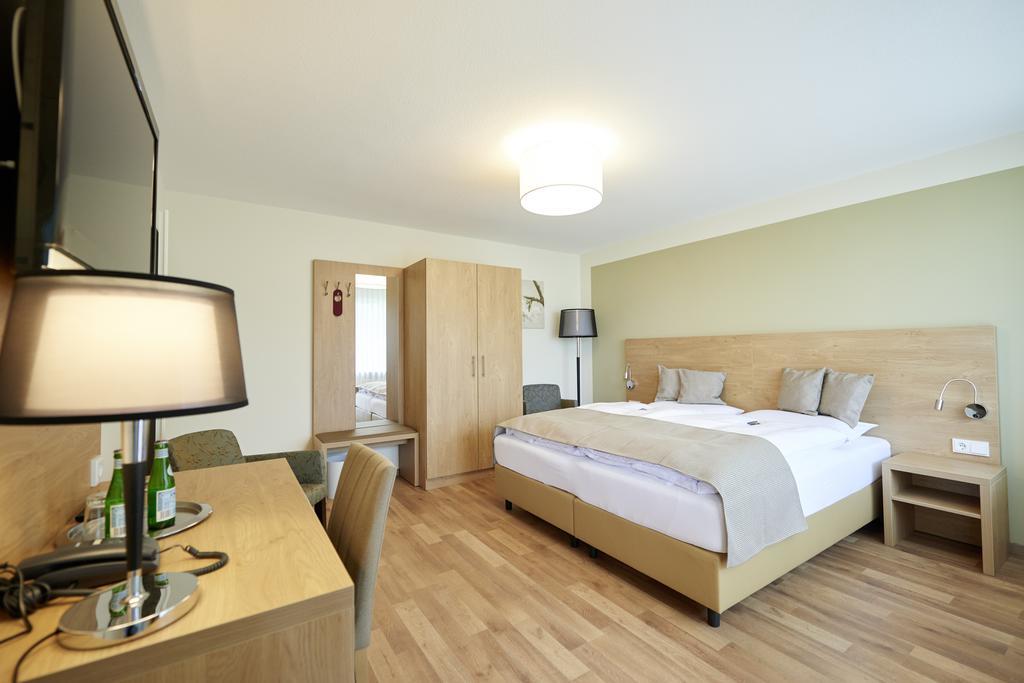 Hotel & Restaurant Rizzelli Superior Neustadt an der Aisch Ngoại thất bức ảnh