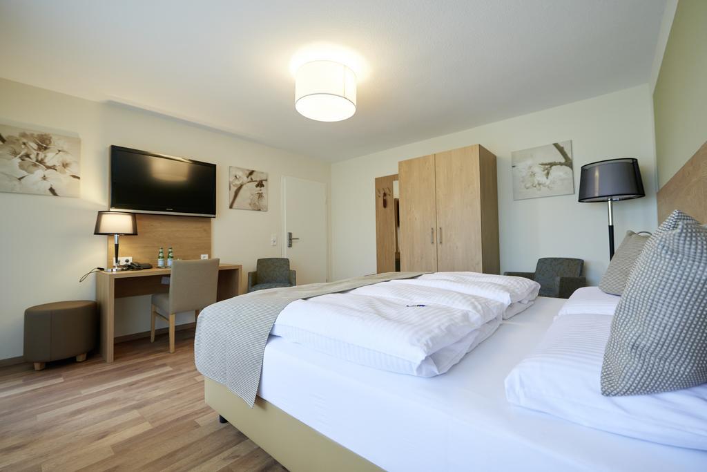 Hotel & Restaurant Rizzelli Superior Neustadt an der Aisch Ngoại thất bức ảnh