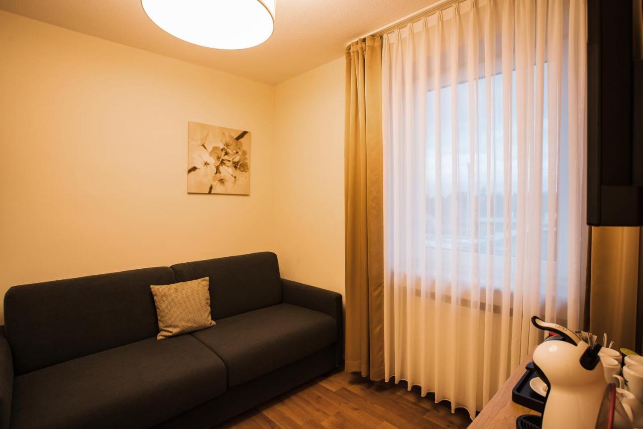 Hotel & Restaurant Rizzelli Superior Neustadt an der Aisch Ngoại thất bức ảnh