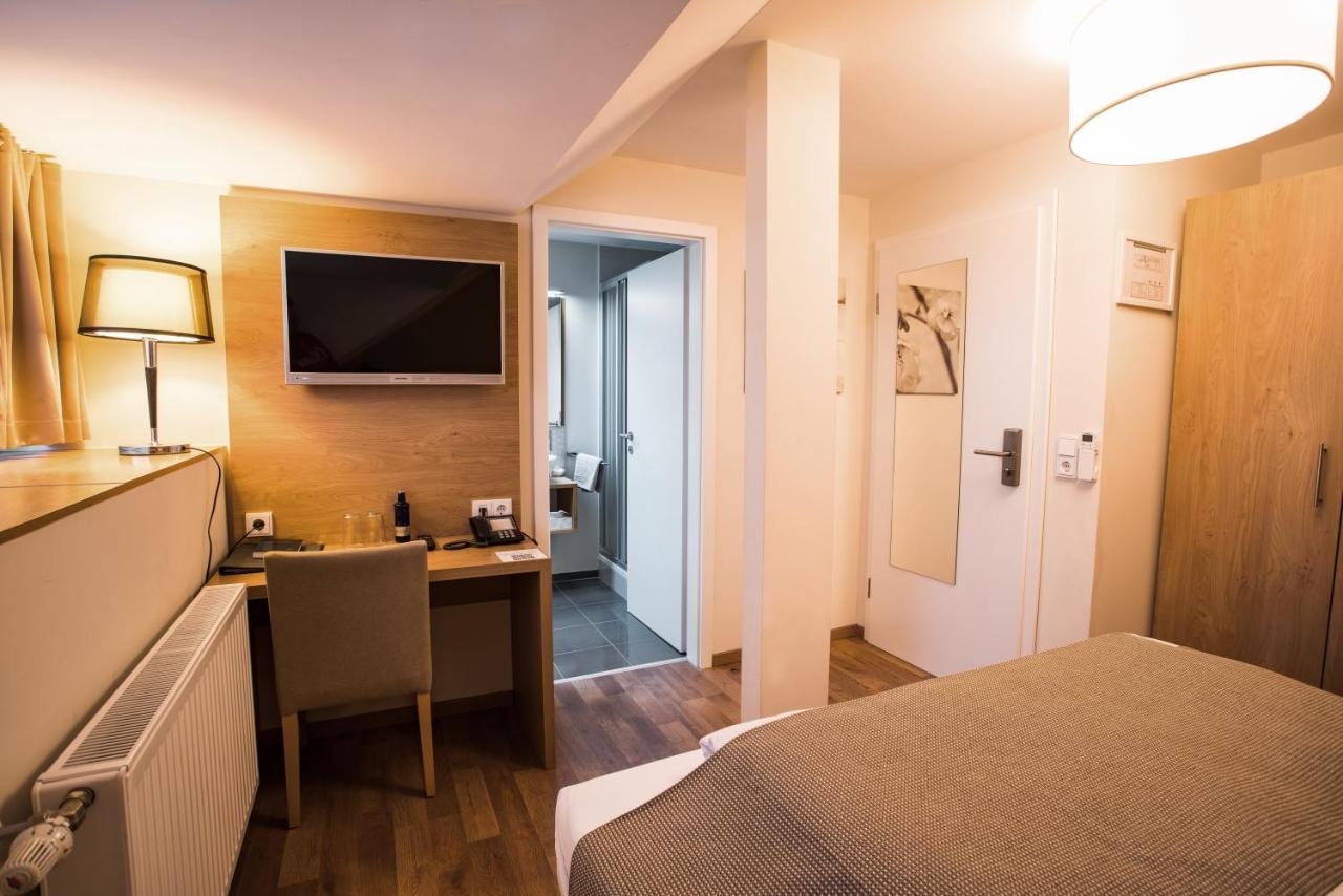 Hotel & Restaurant Rizzelli Superior Neustadt an der Aisch Ngoại thất bức ảnh