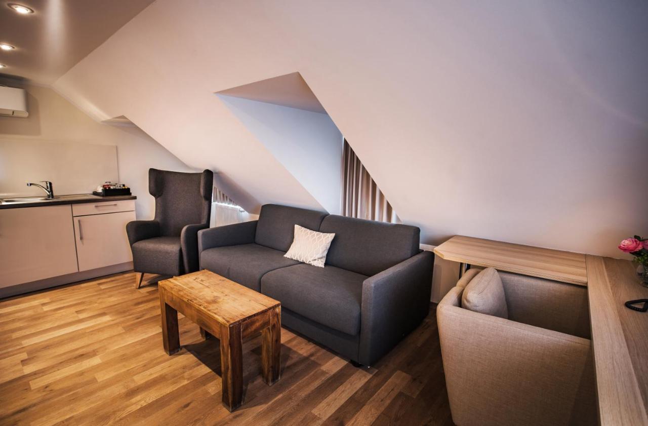 Hotel & Restaurant Rizzelli Superior Neustadt an der Aisch Ngoại thất bức ảnh